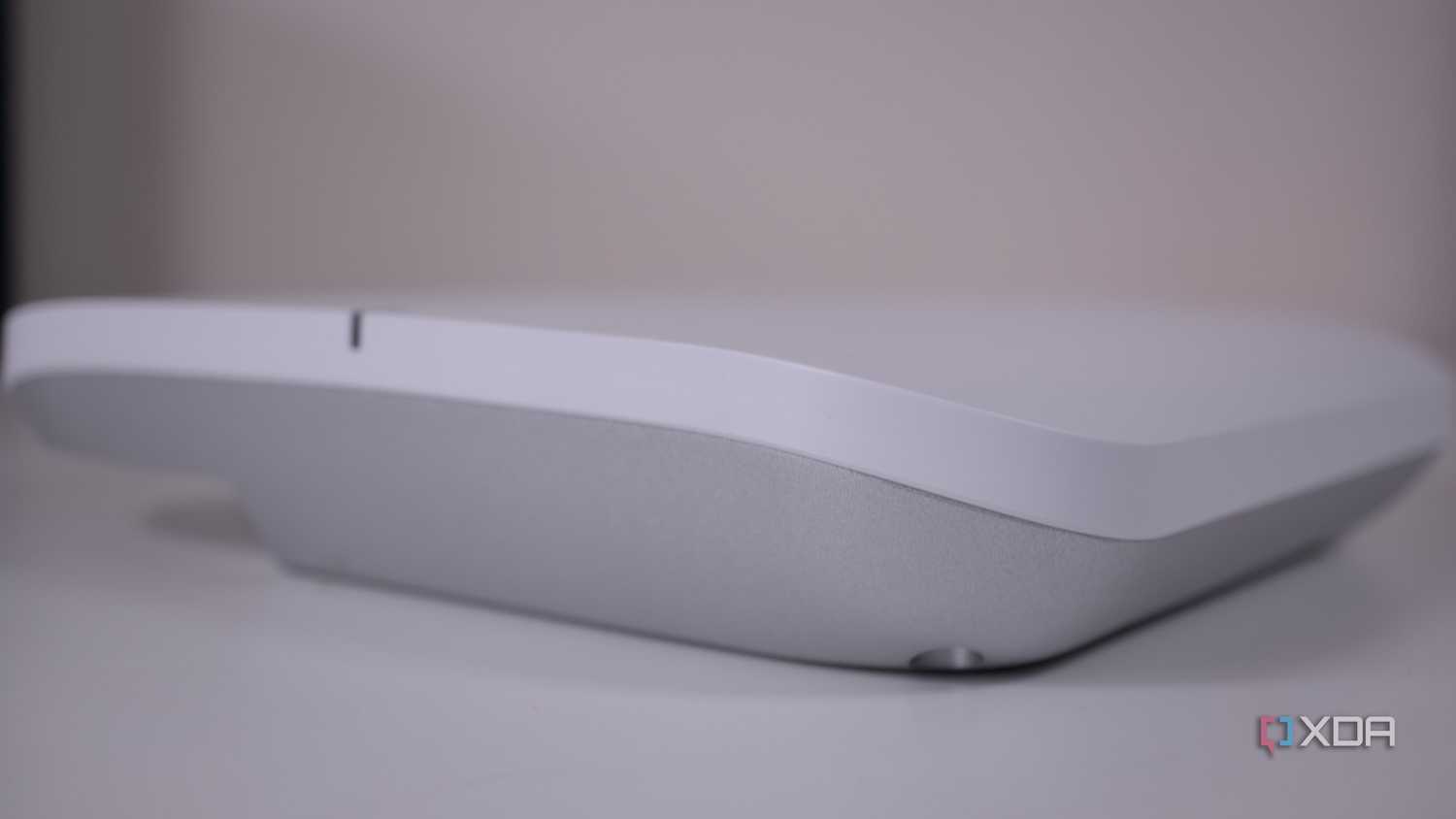 EnGenius ECW526 side