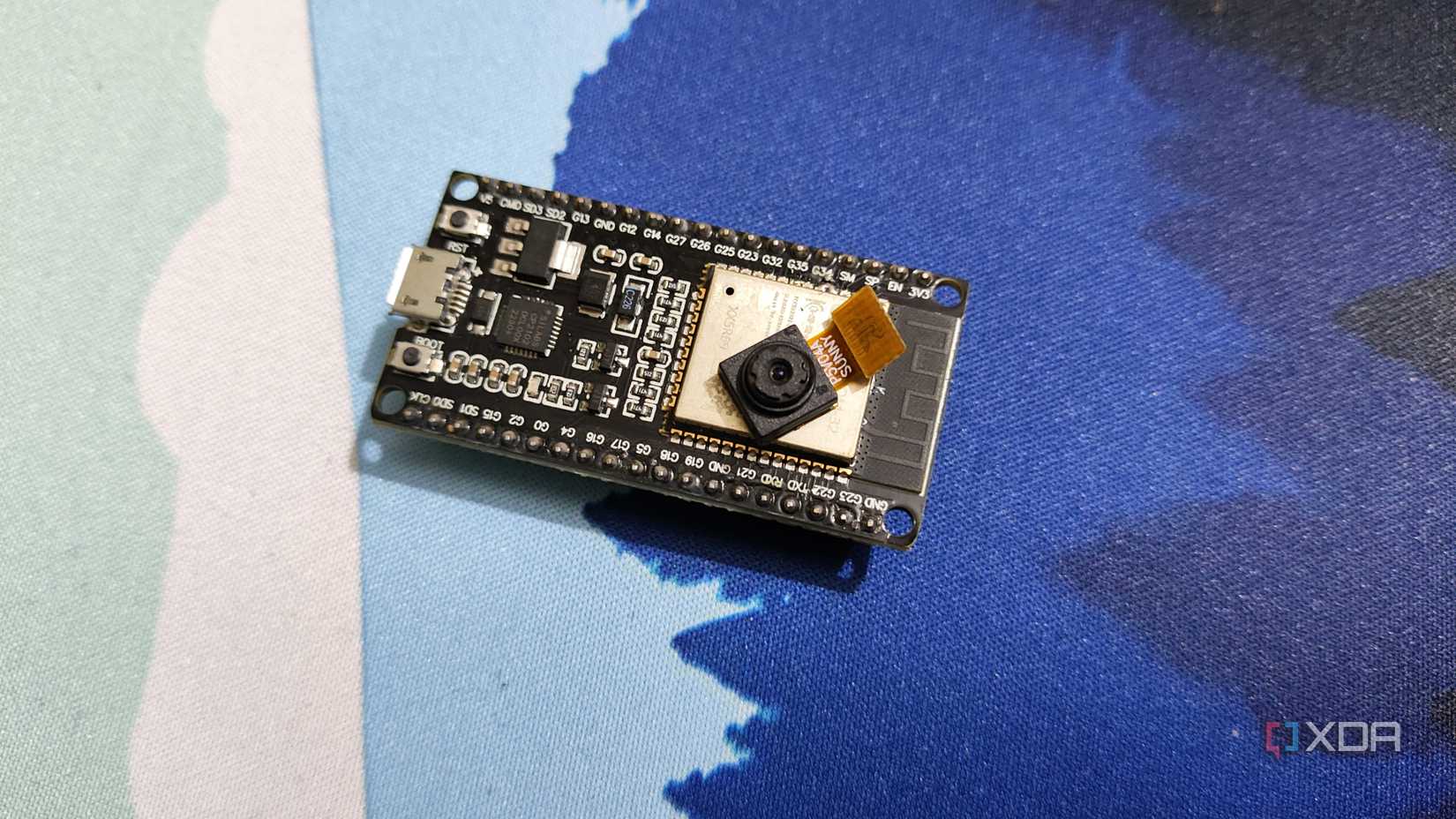 Motion Asensor Arduino 5 ESP32 projects a total beginner can finish in an afternoon