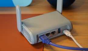 The back of the Beryl router.