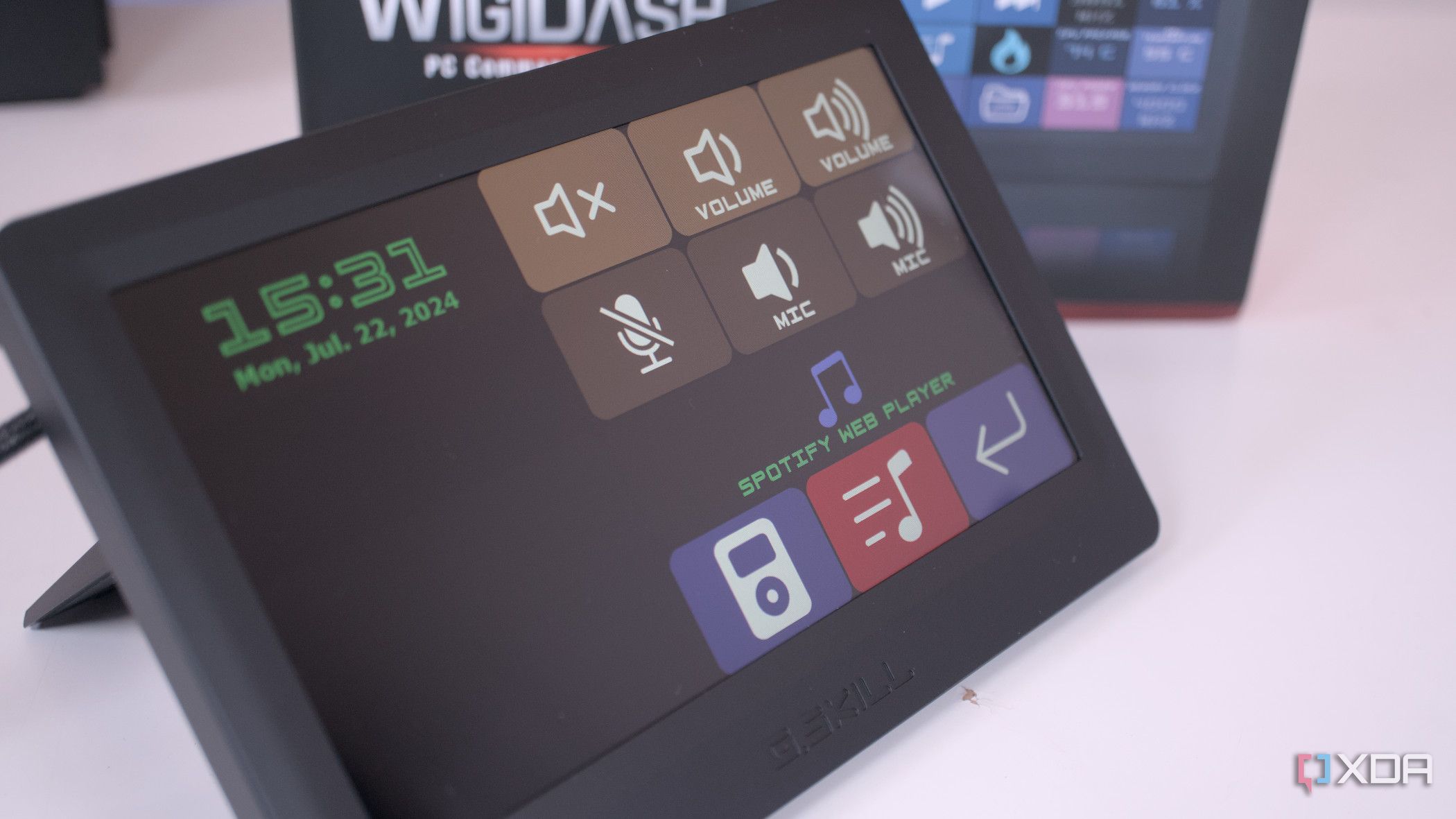 G.Skill WigiDash review: A stunning way to control a Twitch stream