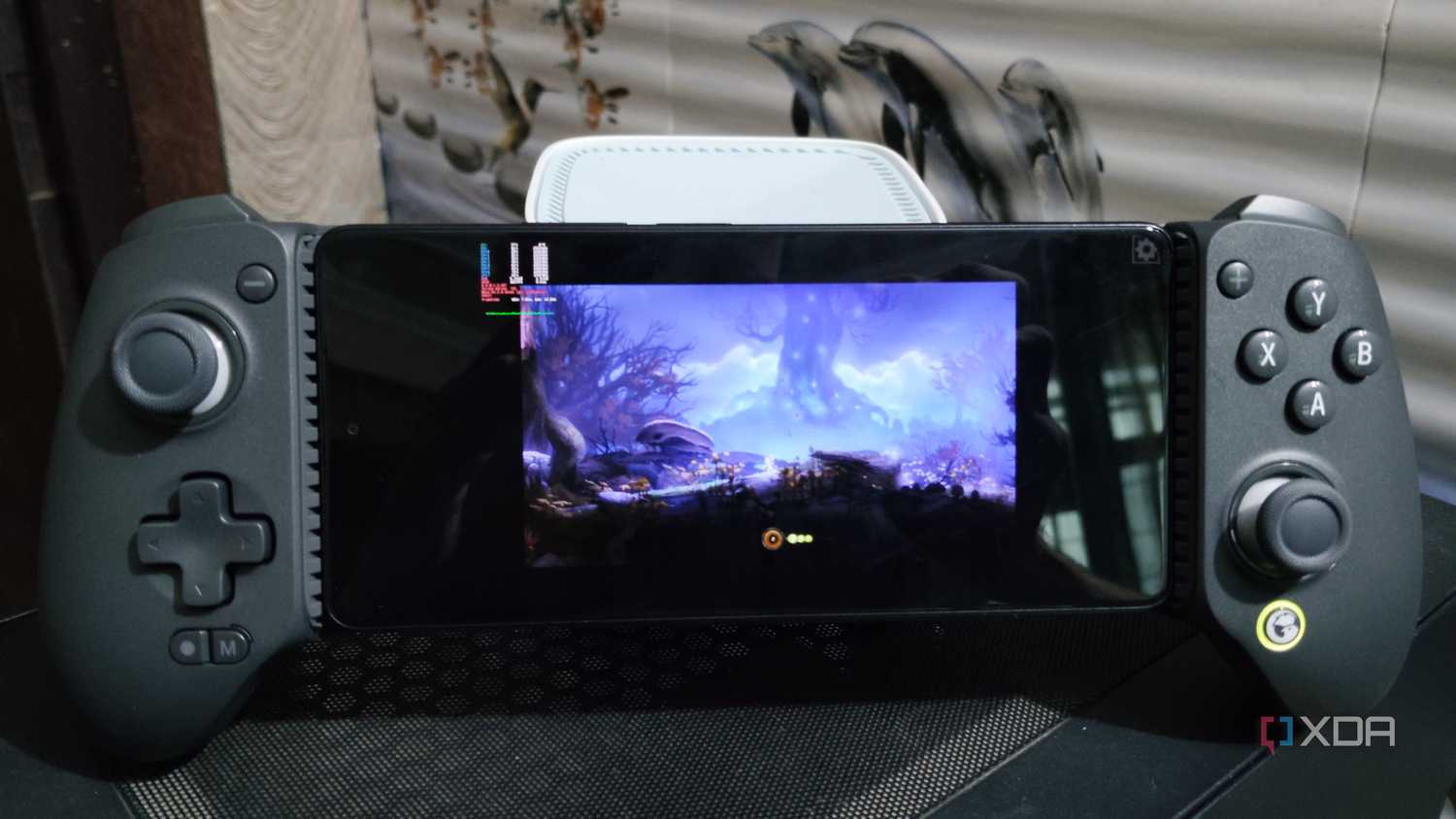 Ori and the Blind Forest running on a Poco F5 via Horizon-Emu, with the phone connected to a GameSir G8 Plus controller