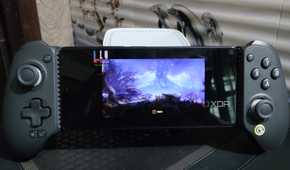 Ori and the Blind Forest running on a Poco F5 via Horizon-Emu, with the phone connected to a GameSir G8 Plus controller