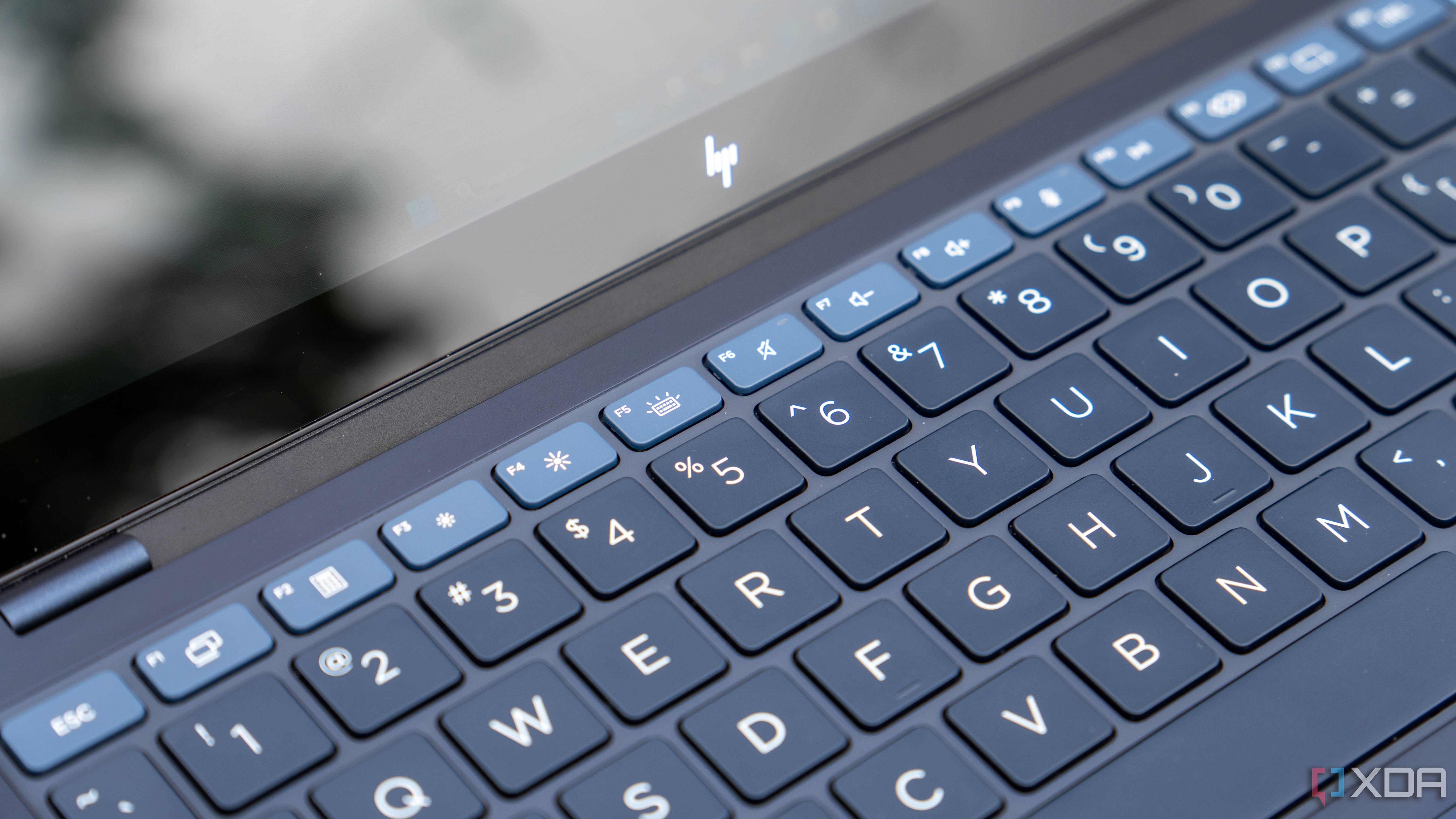 HP EliteBook Ultra-12