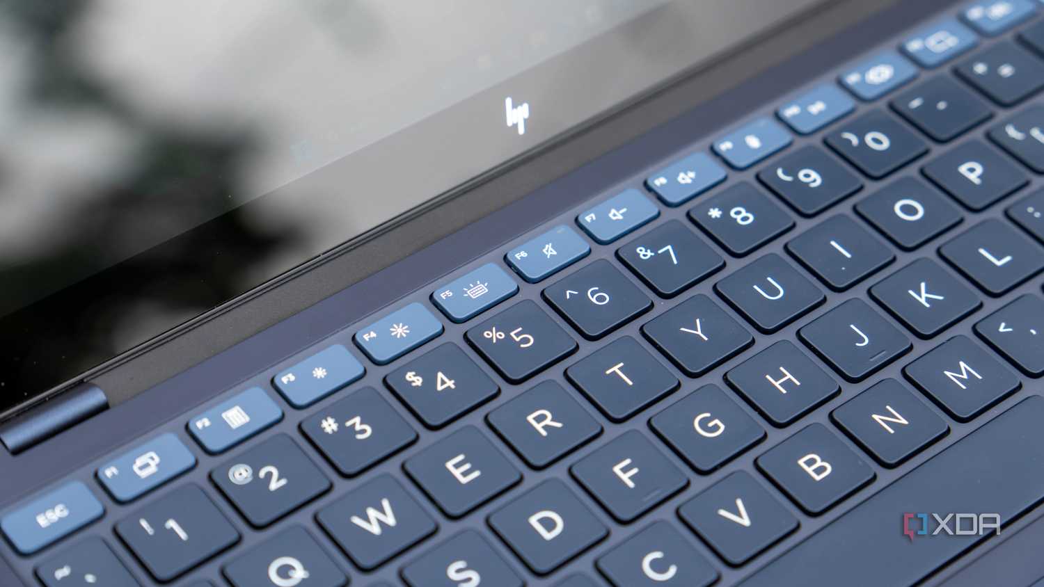 HP EliteBook Ultra-12