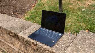 HP EliteBook Ultra-19