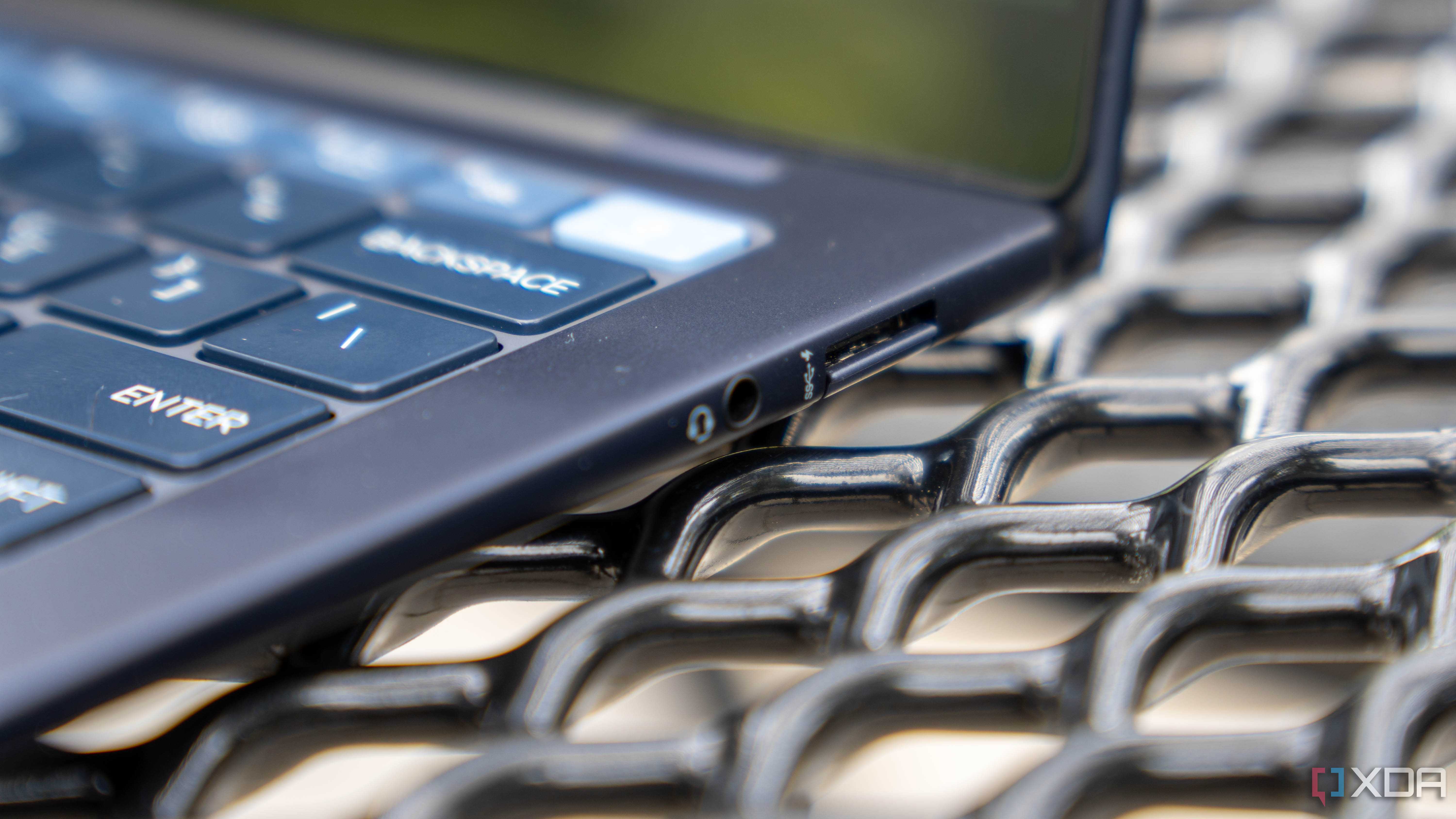 HP EliteBook Ultra-7