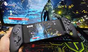 Code Vein being streamed to a Poco M6 Pro via Parsec, with the phone attached to a GameSir Galileo G8+