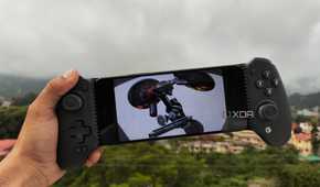 A Poco M6 Pro running Metal Gear Solid: Peace Walker via PPSSPP, with a GameSir Galileo G8+ connected to the phone