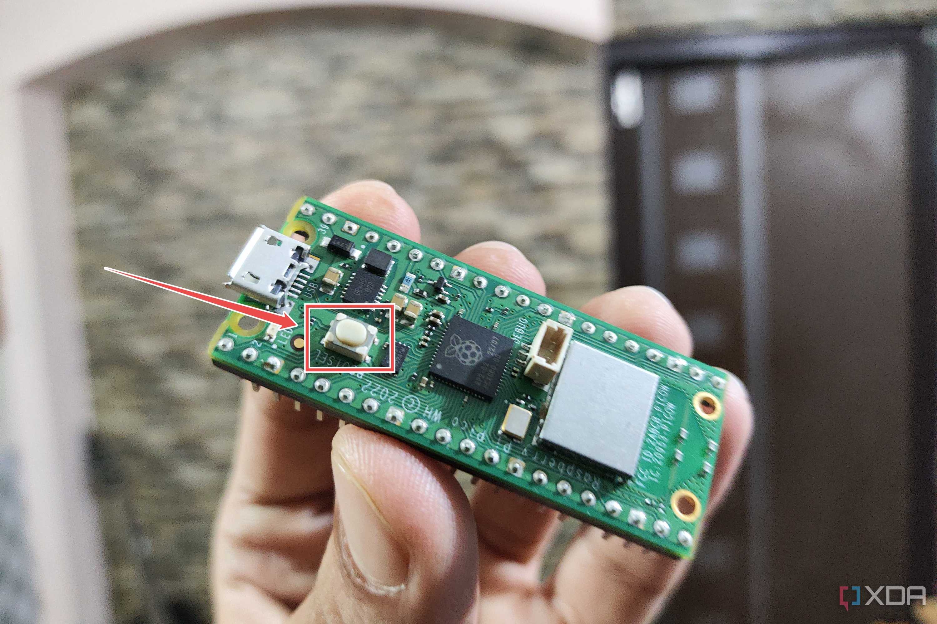Raspberry Pi 3000 The Raspberry Pi Pico can do something the full Pi can't, and nobody ...