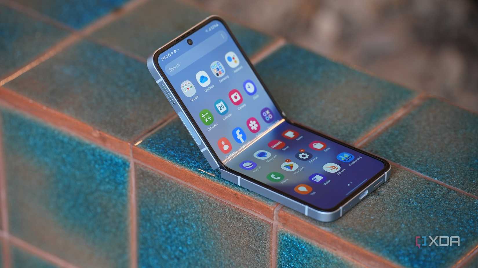 samsung-flip-6-vs-flip-5-flip605885