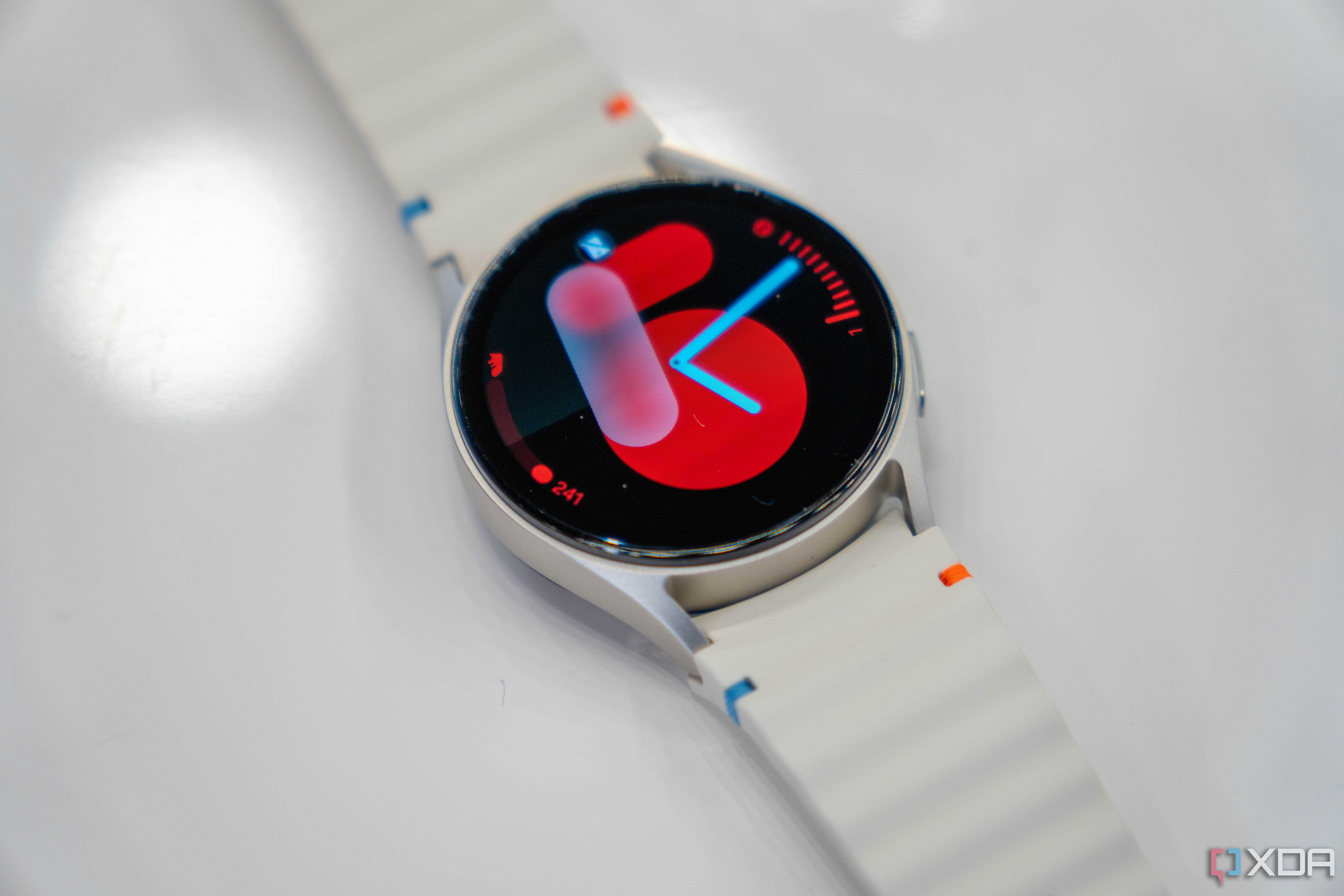 Samsung Galaxy Watch 7 and Ultra-3