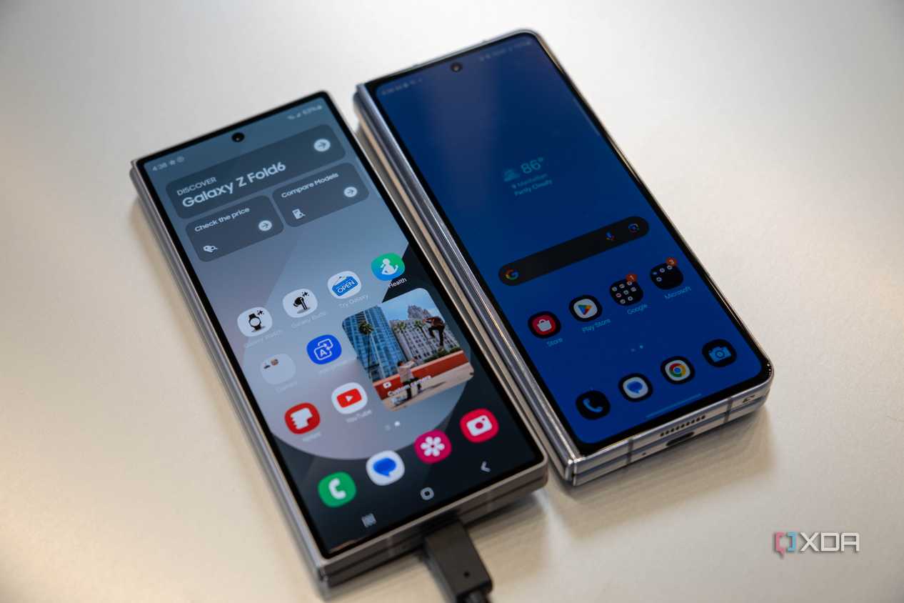 Samsung Galaxy Z Fold 5 and 6-1