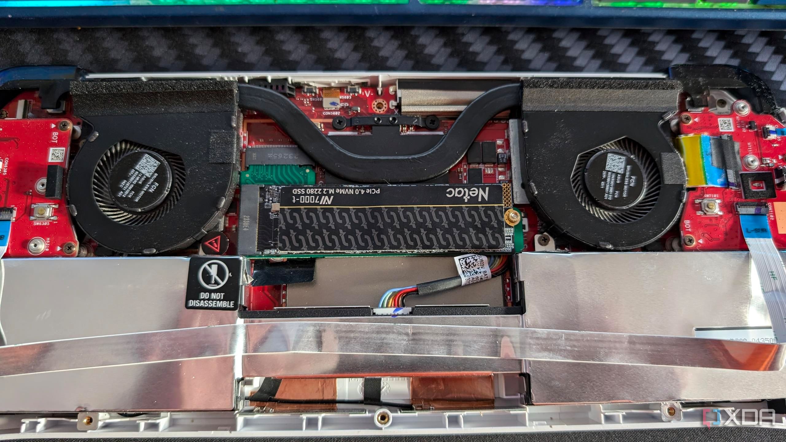 2280 ssd installed in bracket in asus rog ally