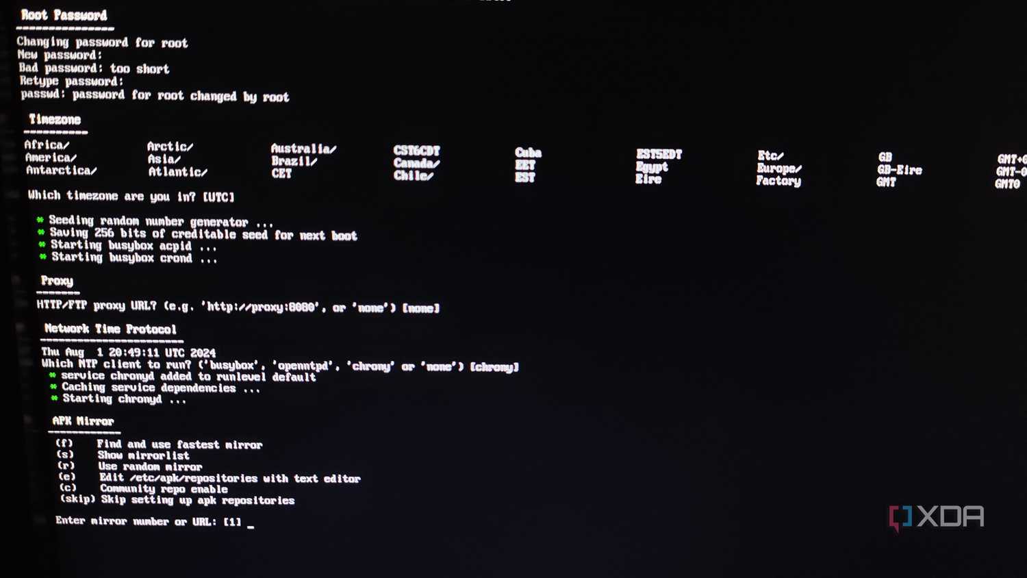 The APK mirror settings in the Alpine Linux installation screen