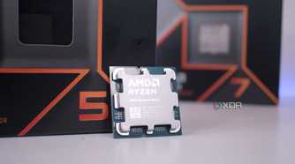 AMD Ryzen 5 9600X infront of the Ryzen 7 box