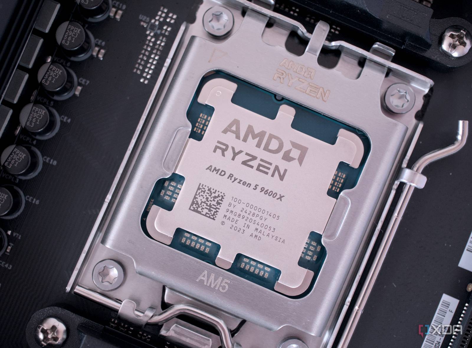 amd-ryzen-5-9600x-installed. 