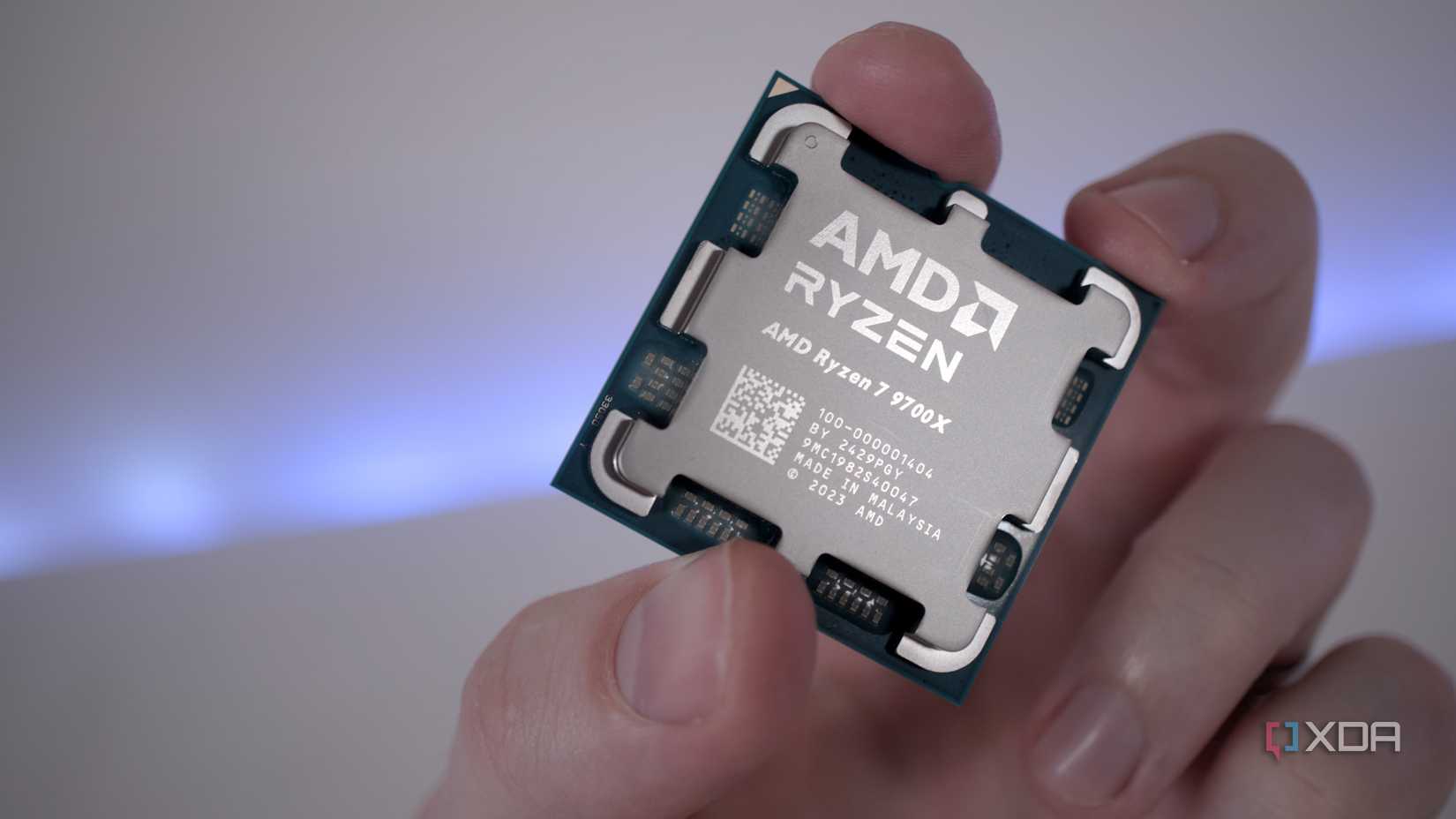 AMD Ryzen 7 9700X