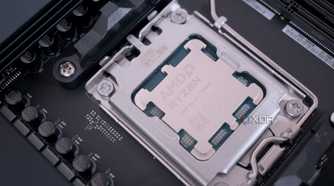 AMD Ryzen 7 9700X