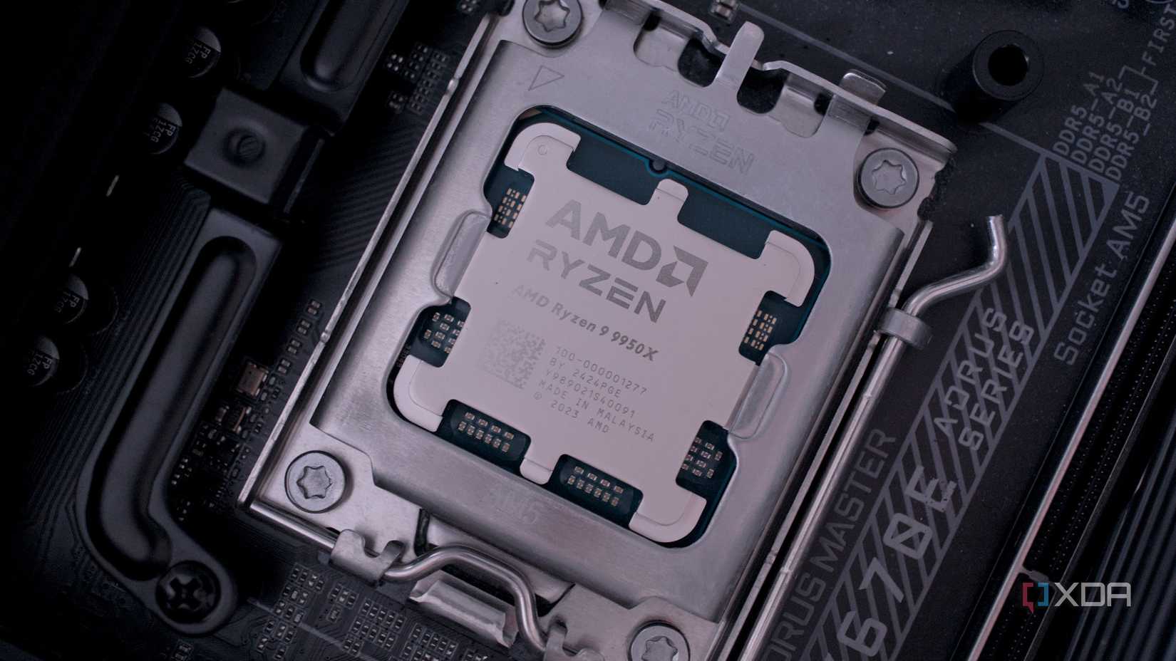 AMD Ryzen 9 9950X