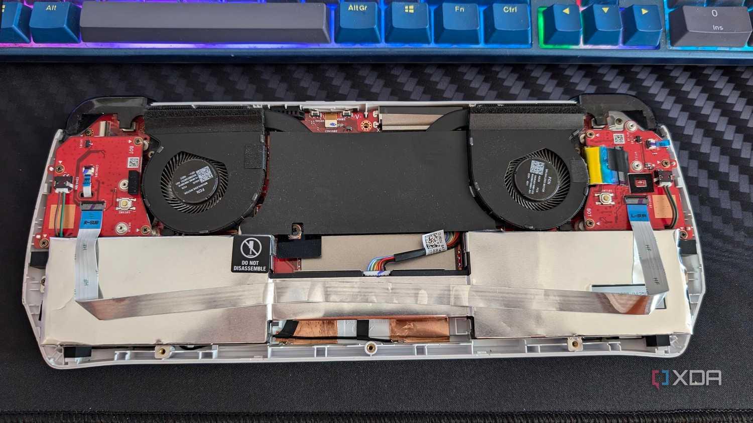 asus rog ally with back casing off
