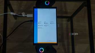 A ONEXPLAYER X1 Mini gaming handheld displaying the setup settings for Bazzite before beginning installation