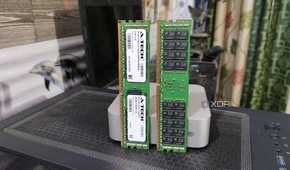 Two ECC memory sticks placed in front of an Aiffro K100 NAS