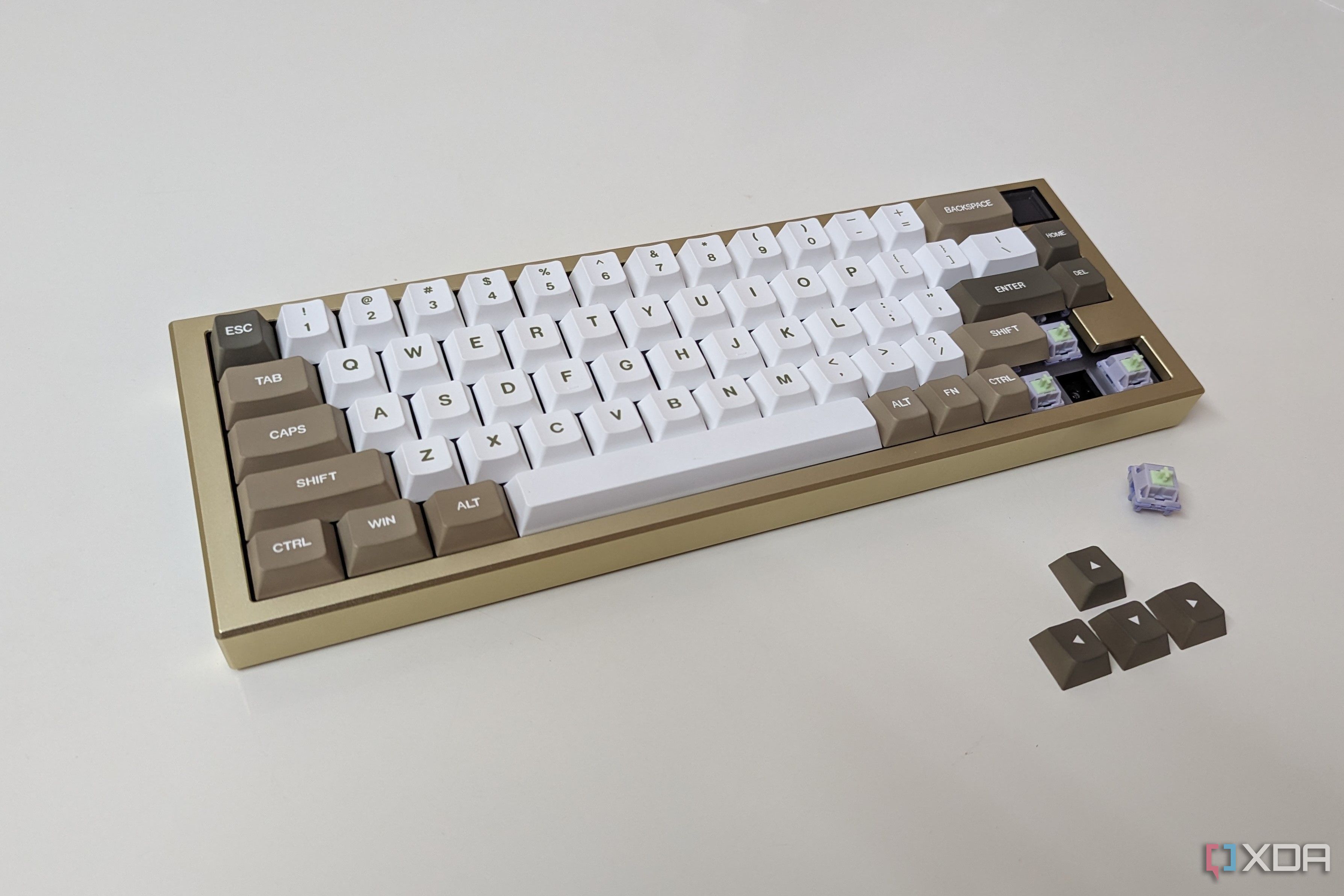 Epomaker MS68 review: Premium 65% aluminum goodness with an LCD