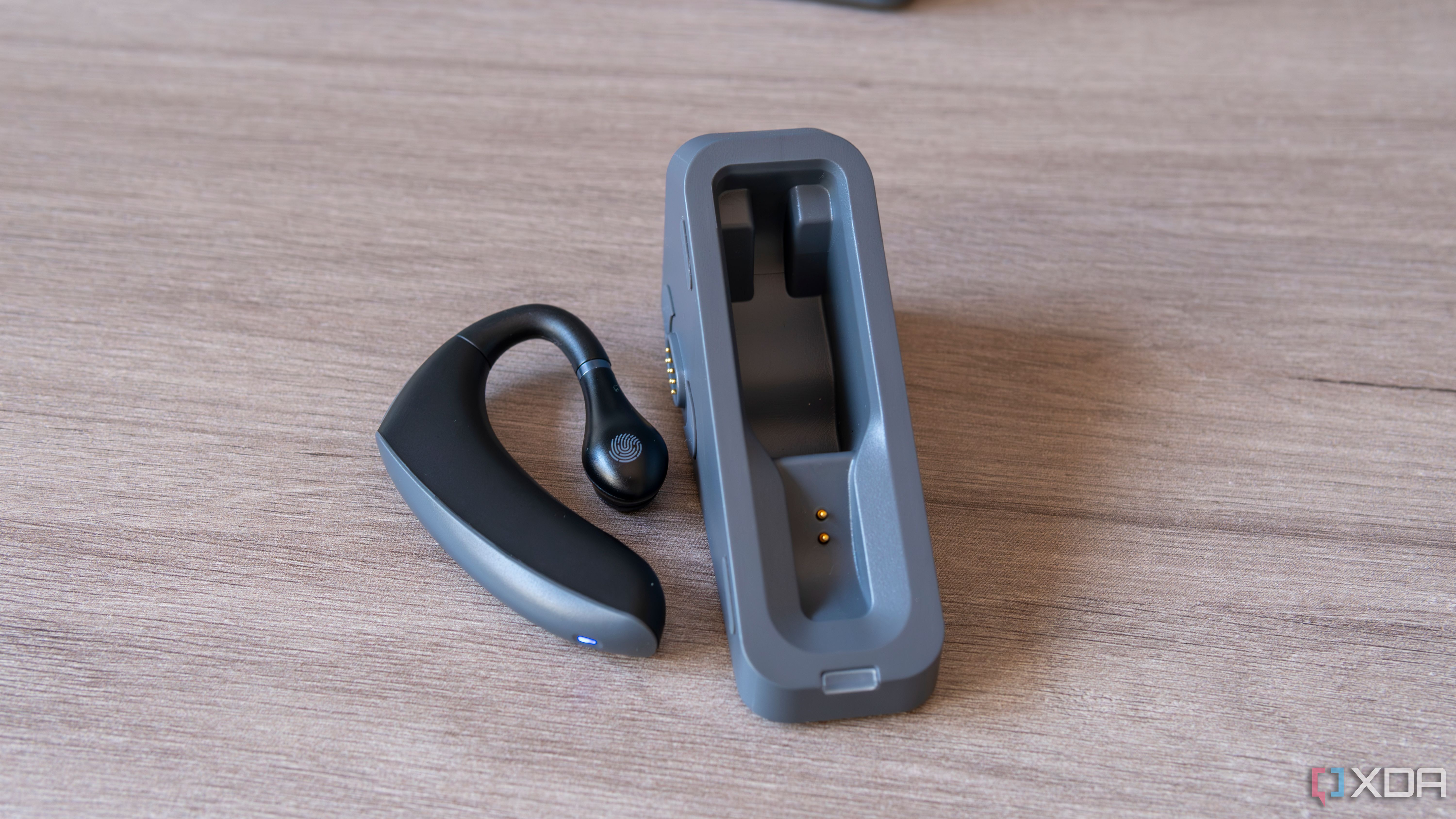 HiDock H1 review: A docking station that boosts your meetings with AI