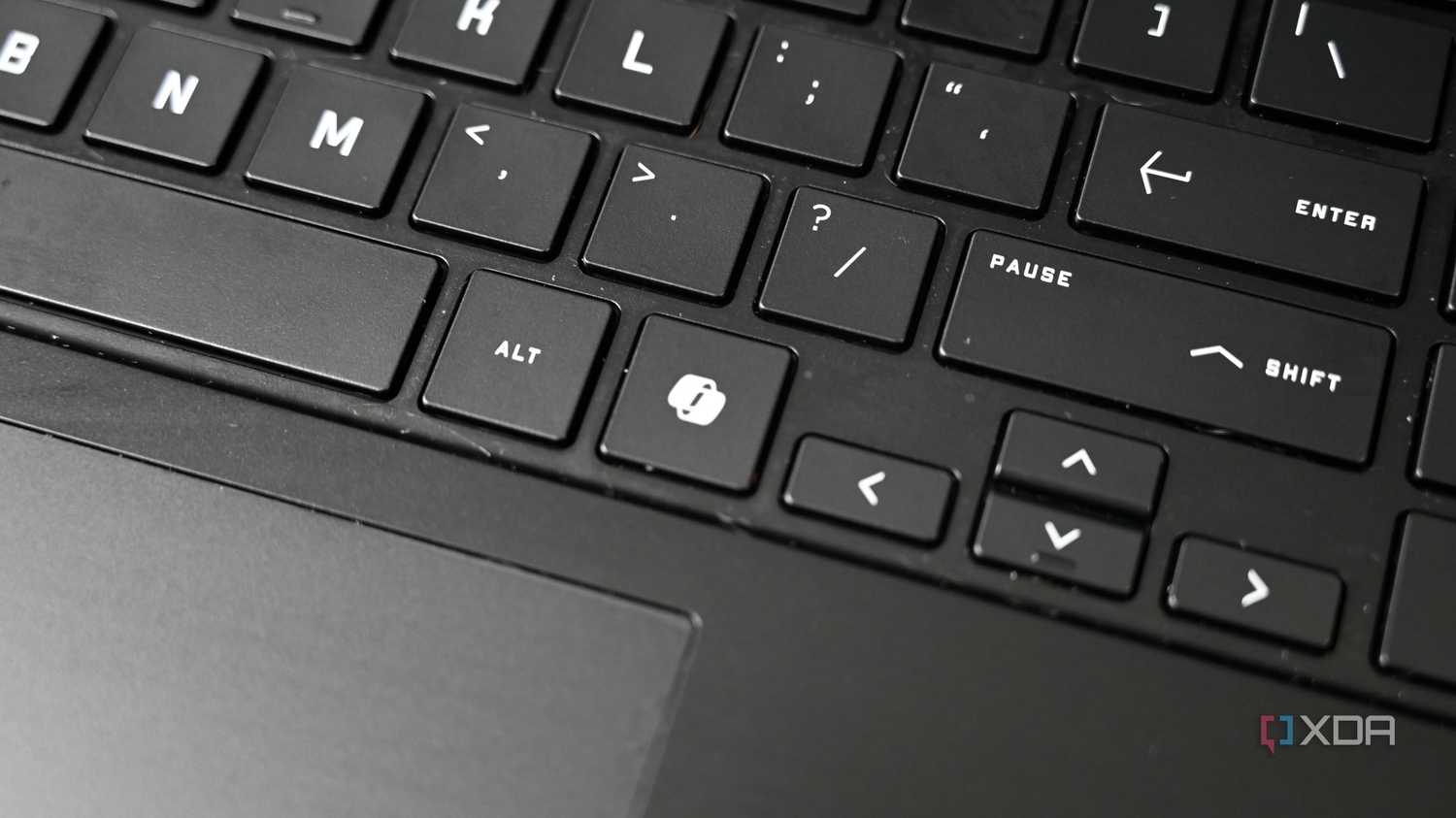 HP Omen 17 (2024) Microsoft Copilot button