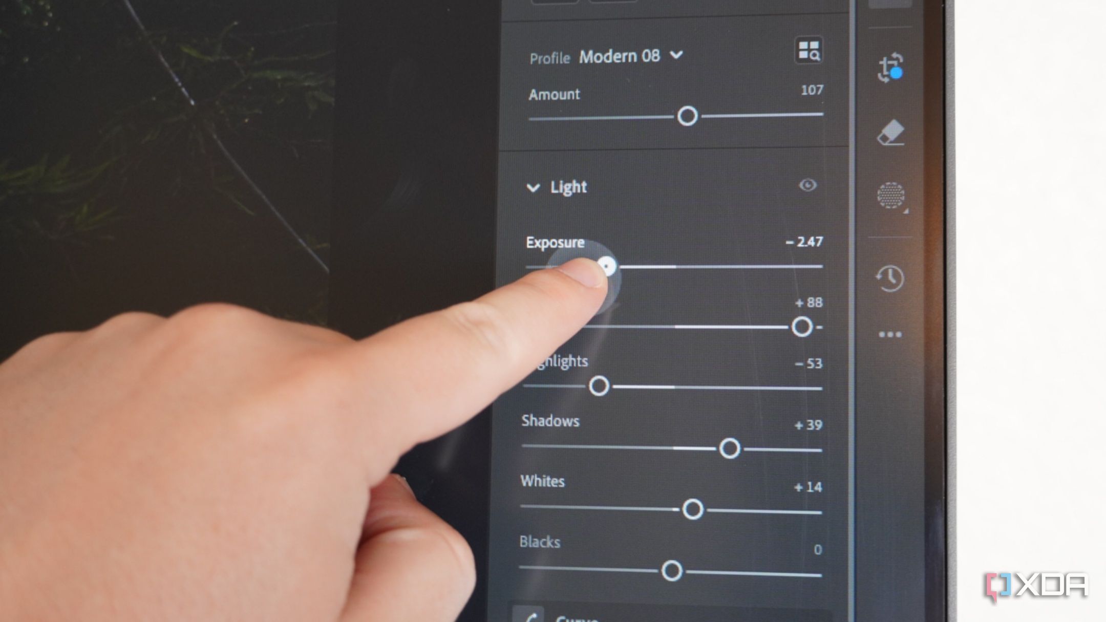 The Lenovo IdeaCenter AIO touchscreen in action.