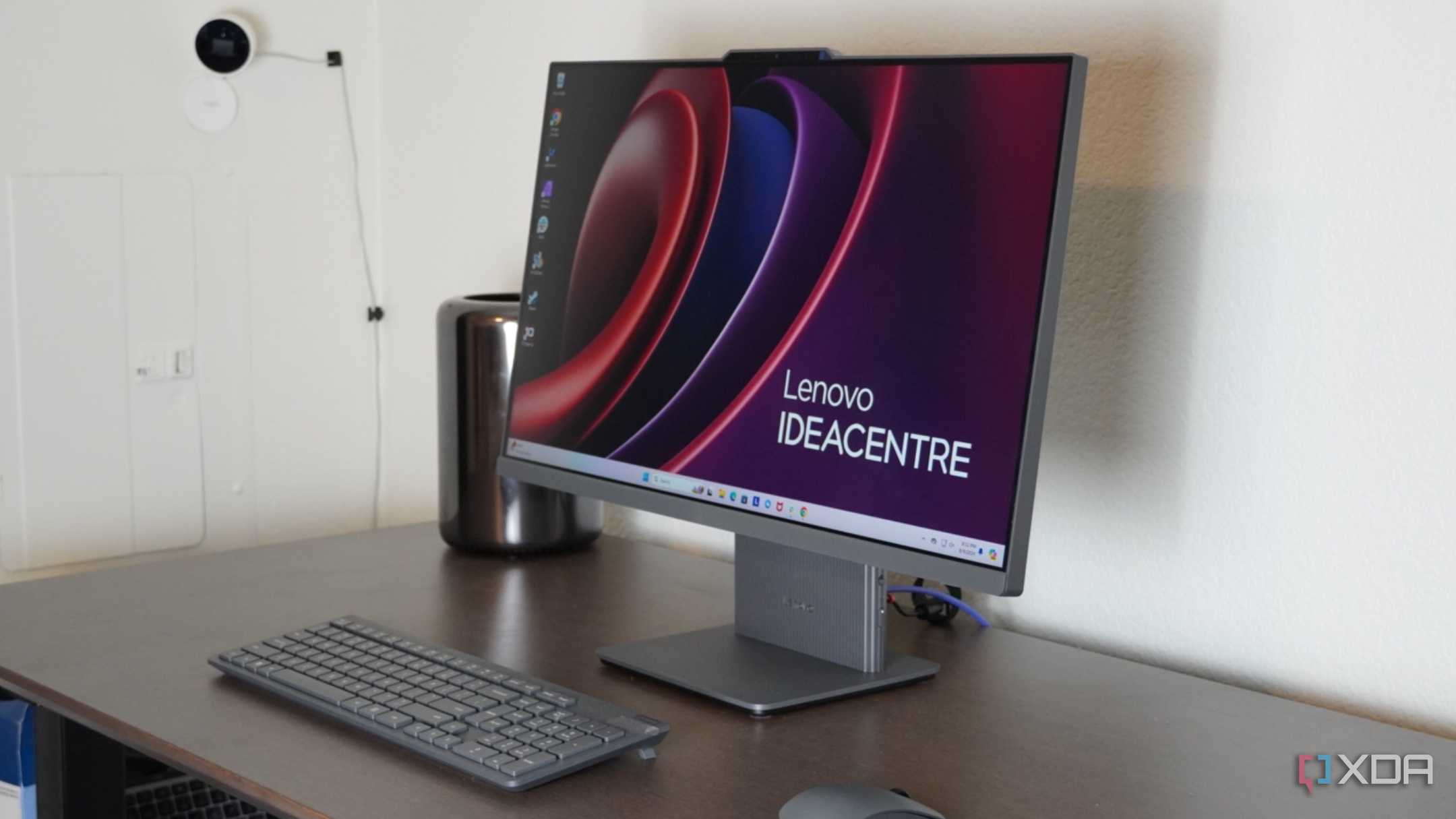 An angled view of the IdeaCenter AIO.