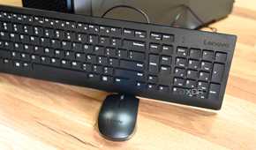 Shot of keyboard and mouse included with Lenovo Legion 7i Gen 8