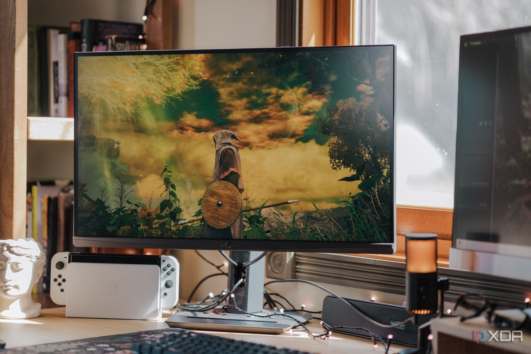 Asus ROG Strix XG27UCS gaming monitor review: Reasonably