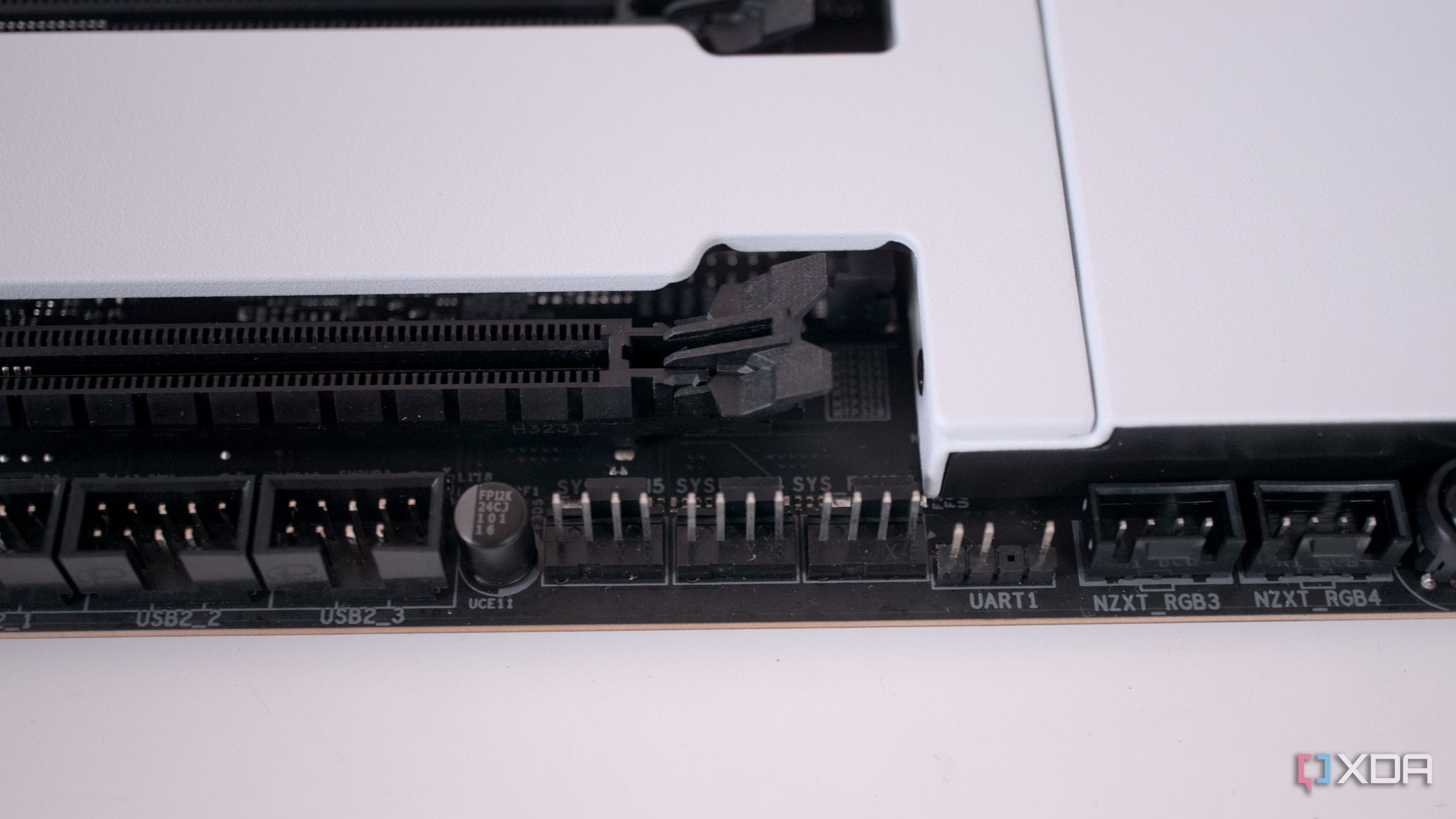 NZXT N7 B650E bottom fan headers