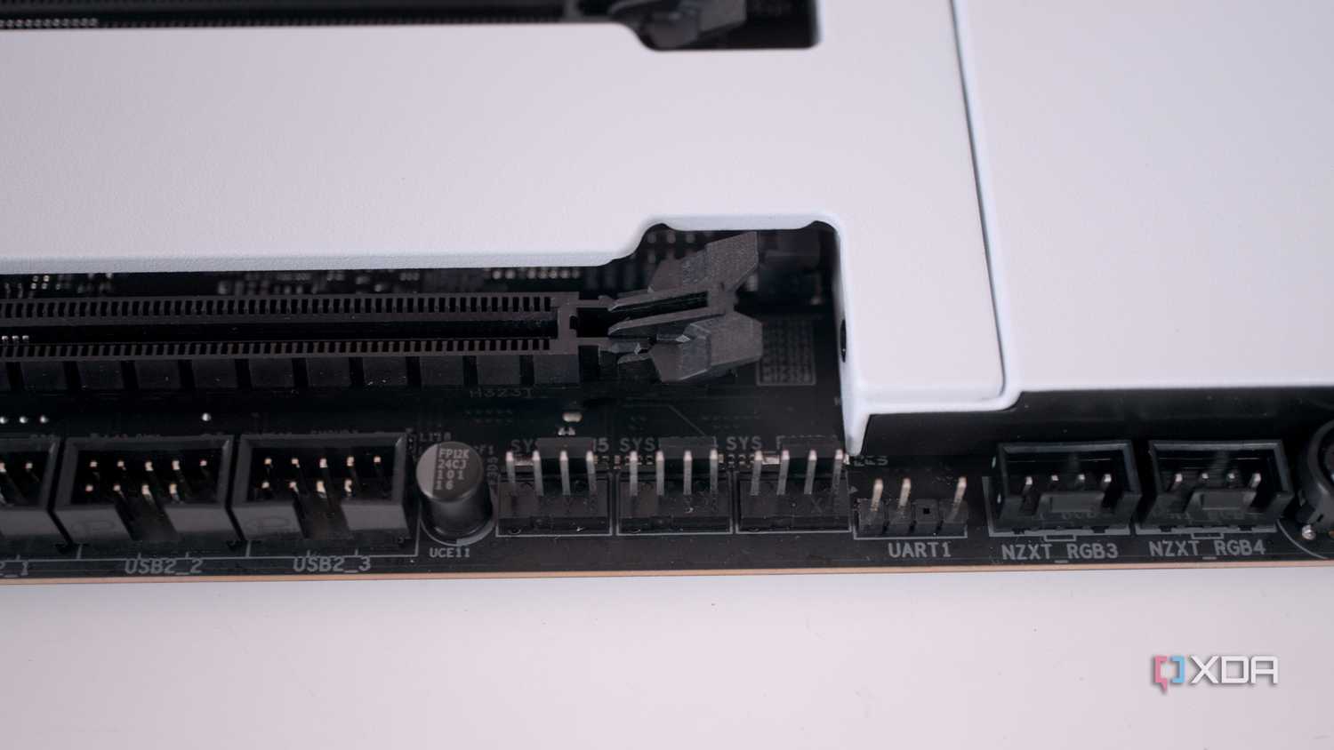 NZXT N7 B650E bottom fan headers