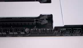 NZXT N7 B650E bottom fan headers