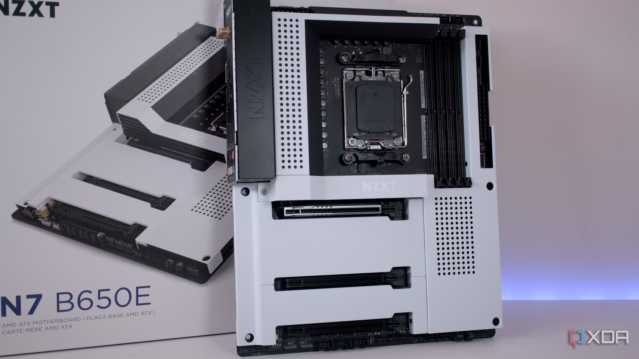 NZXT N7 B650E ATX マザーボード Wi-Fi 6E Amazon.co.jp: NZXT N7 B650E - N7-B65XT-W1 - AMD B650 チップ