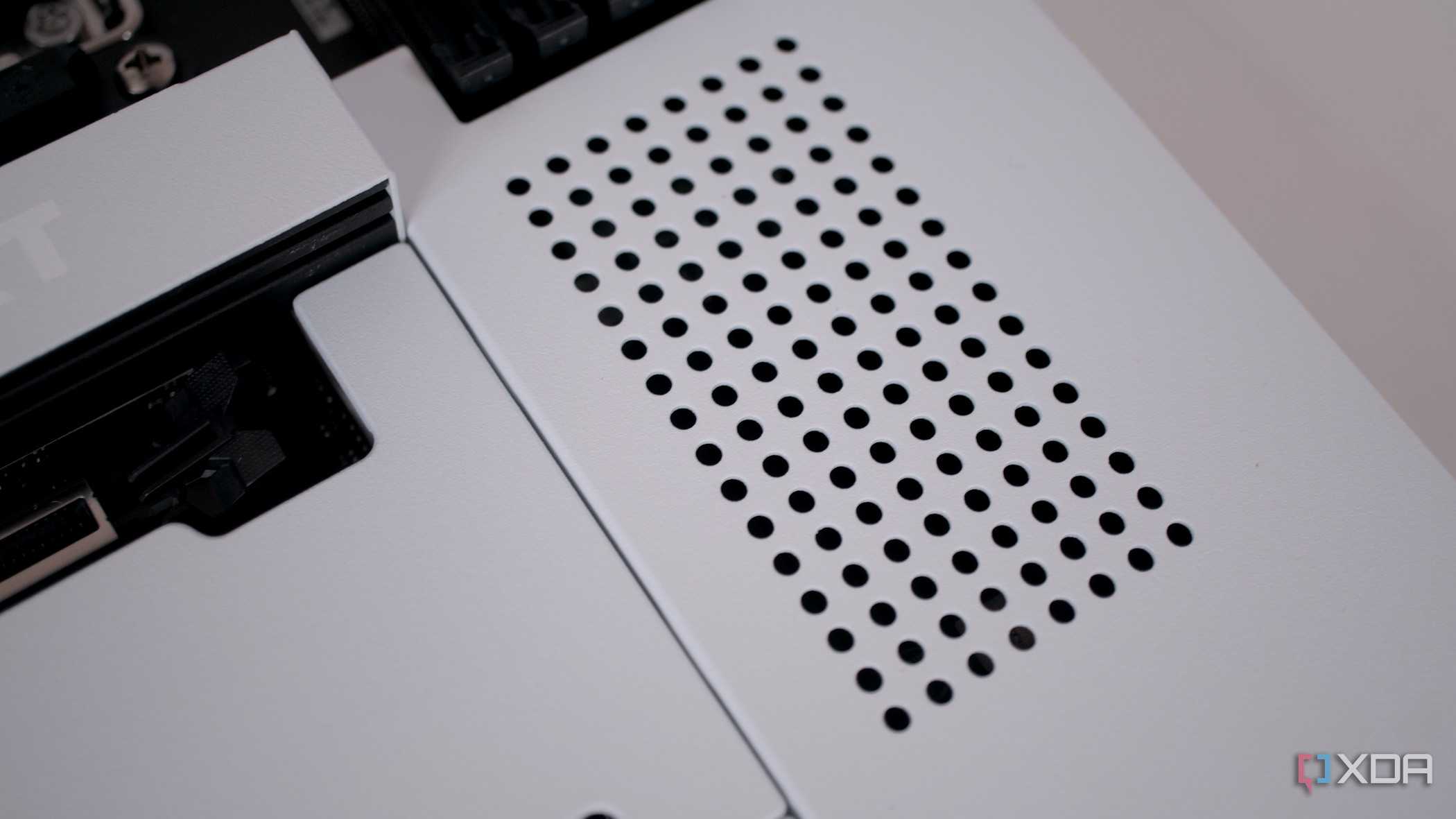 NZXT N7 B650E chipset cover