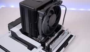 NZXT N7 B650E with CPU cooler