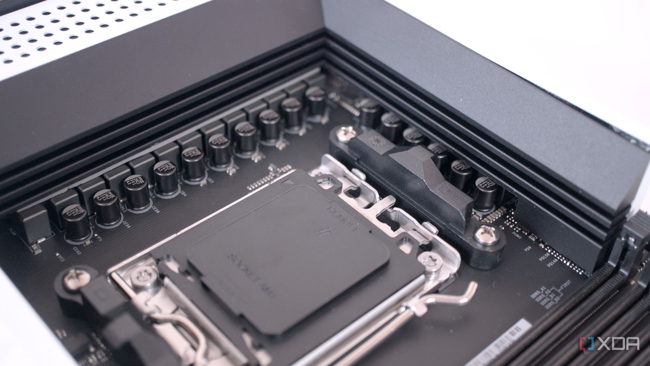 NZXT N7 B650E VRMs