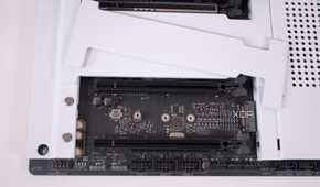 NZXT N7 B650E SSD cover removed