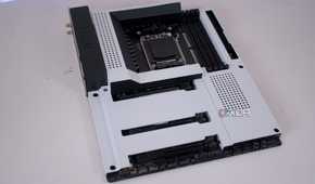 NZXT N7 B650E