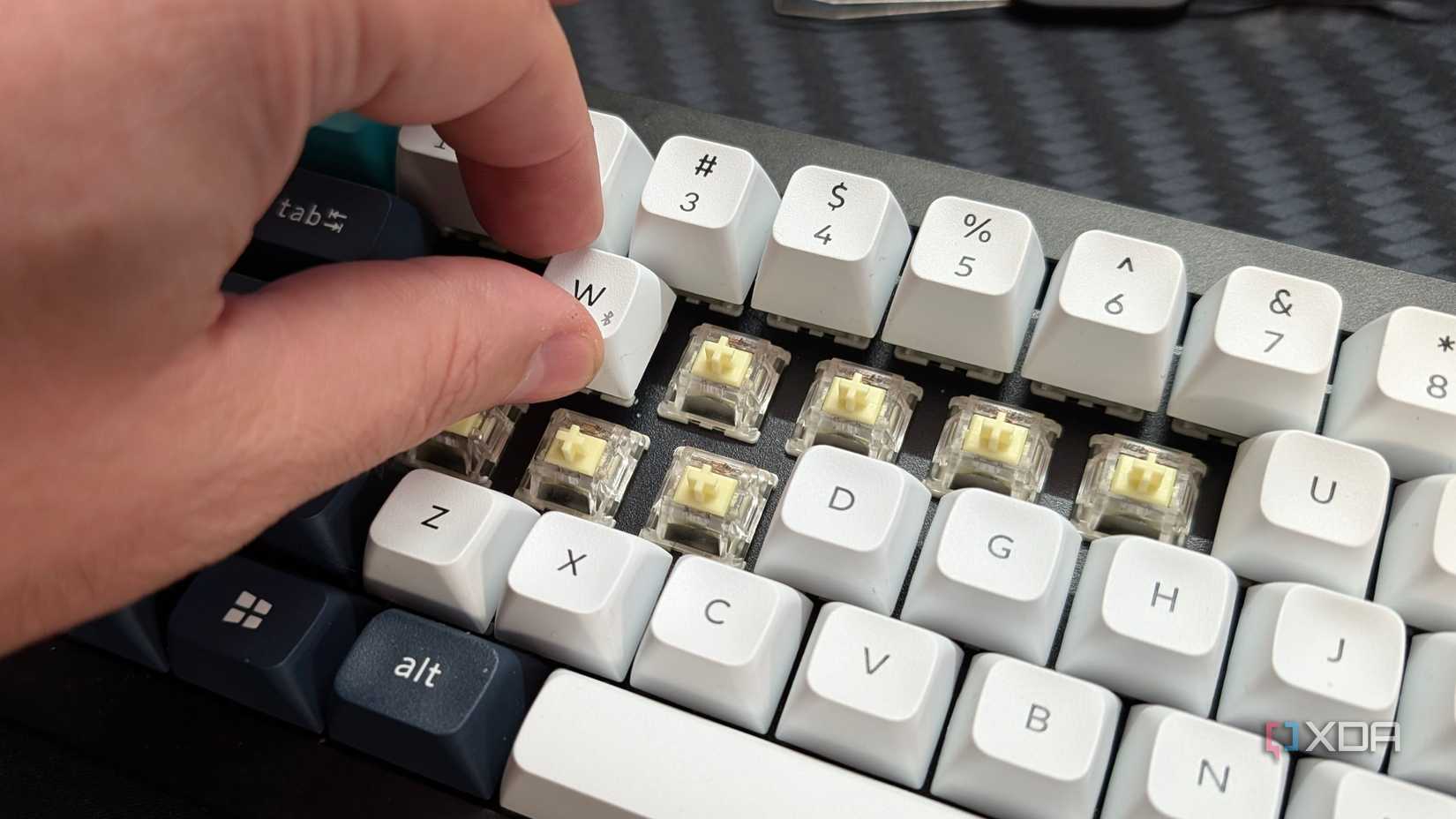 Changing your mechanical keyboard's hot-swappable switches is easier ...