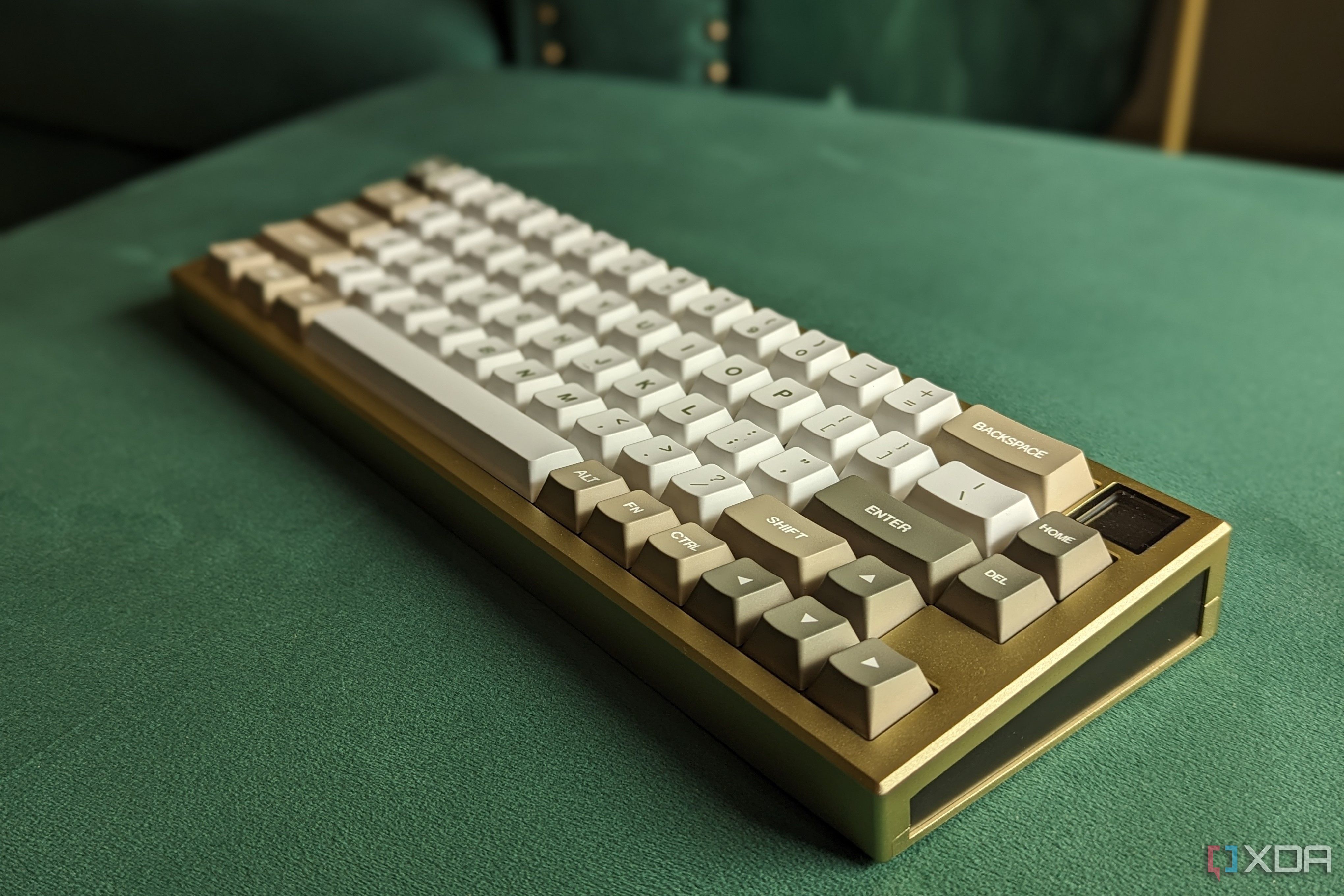 epomaker MS68アルミケース Epomaker MS68 review: Premium 65% aluminum goodness with an LCD