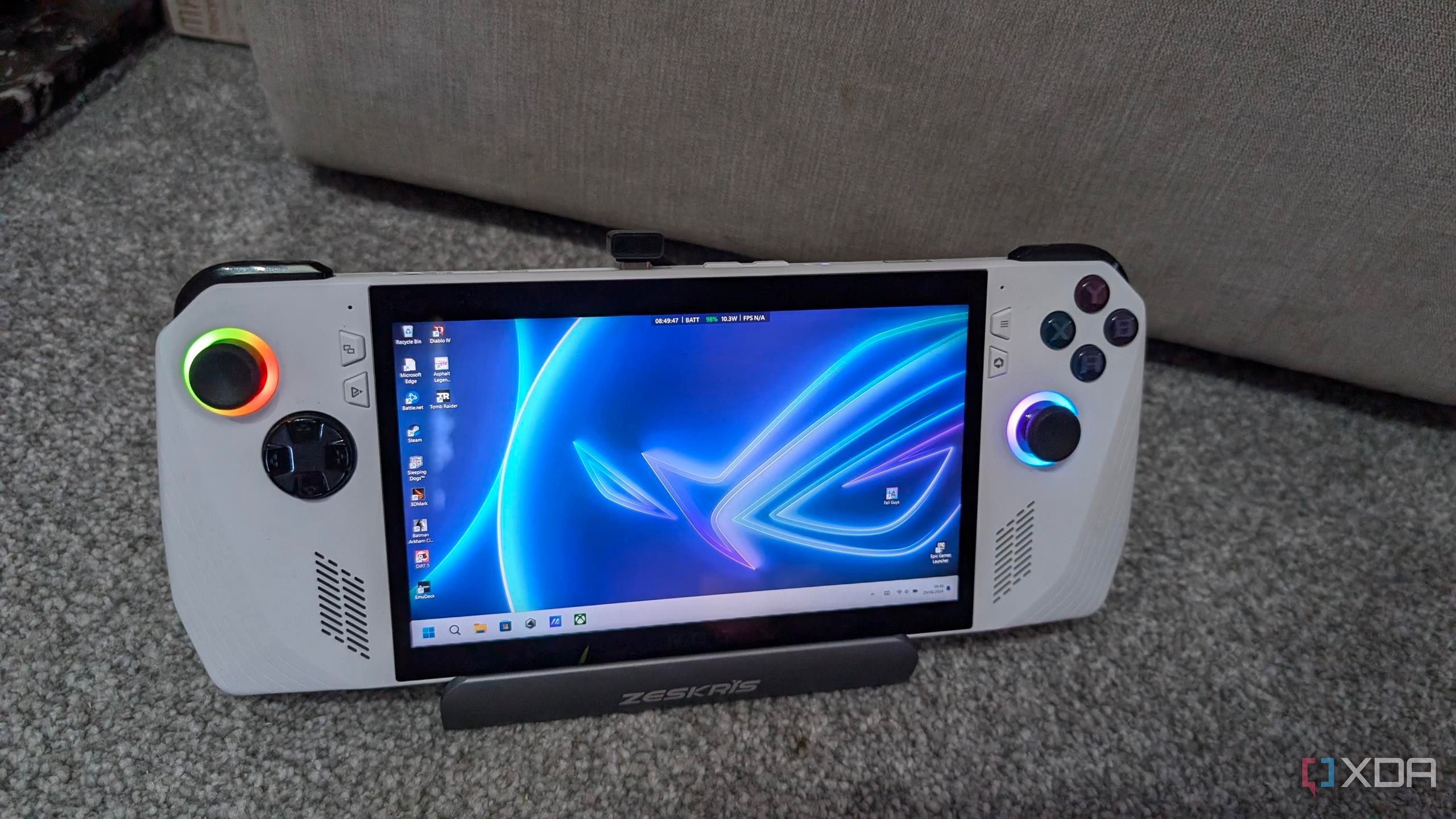 Microsoft states that combining Xbox and Windows is the key to