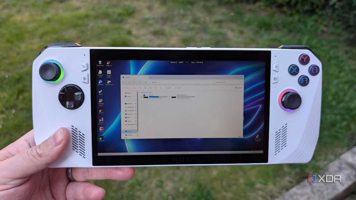 image of the rog ally showing the storage folders
