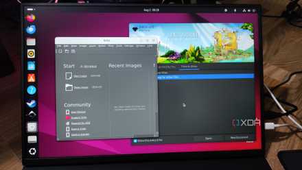 A Uperfect UGame K118 monitor showing the Inkscape and Krita user interface