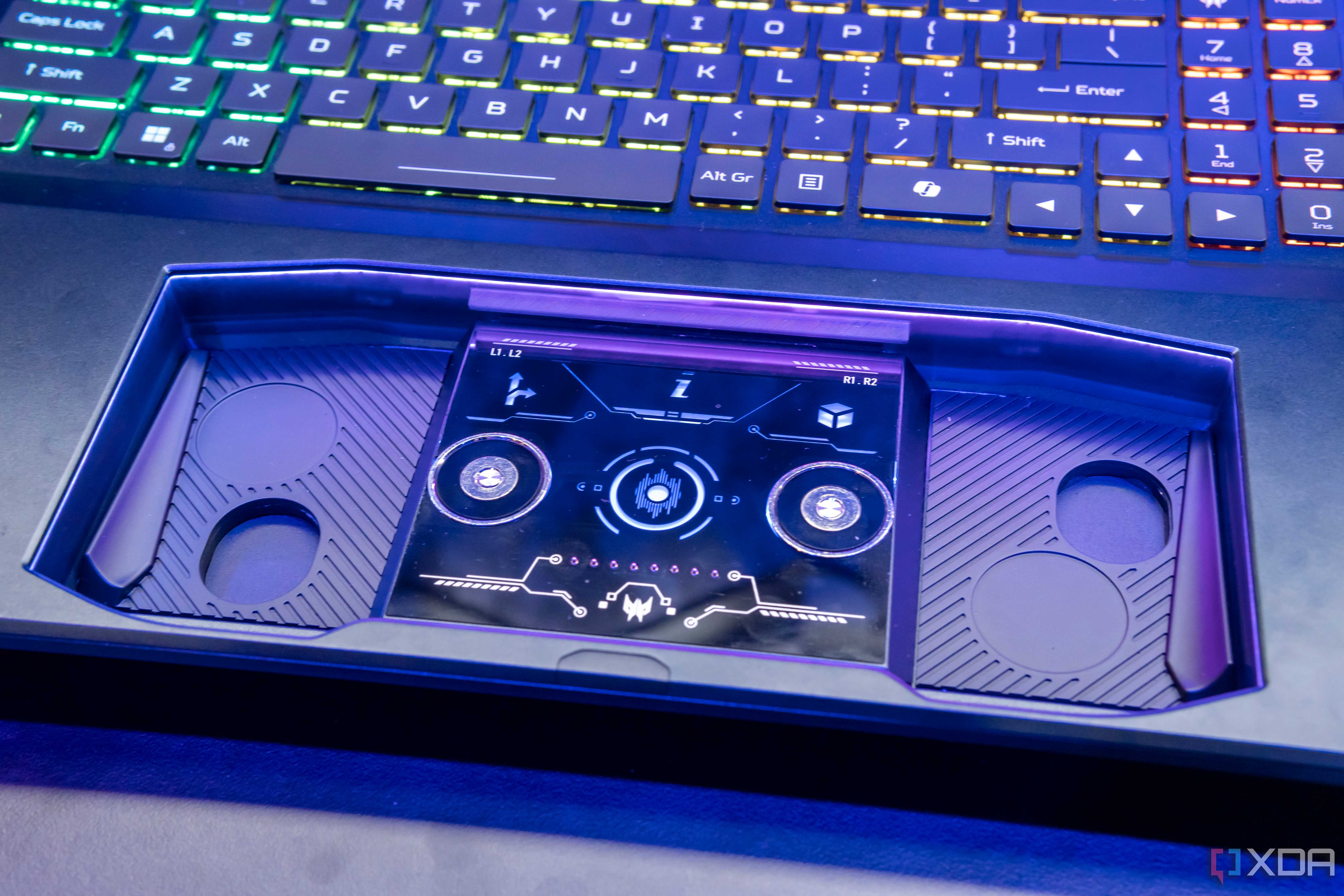 Touchpad Input Computer 20 touchpad gestures you should be using on your Windows 11 laptop