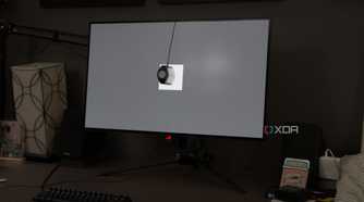 Measuring screen luminance on the ASUS ROG PG32UCDP.