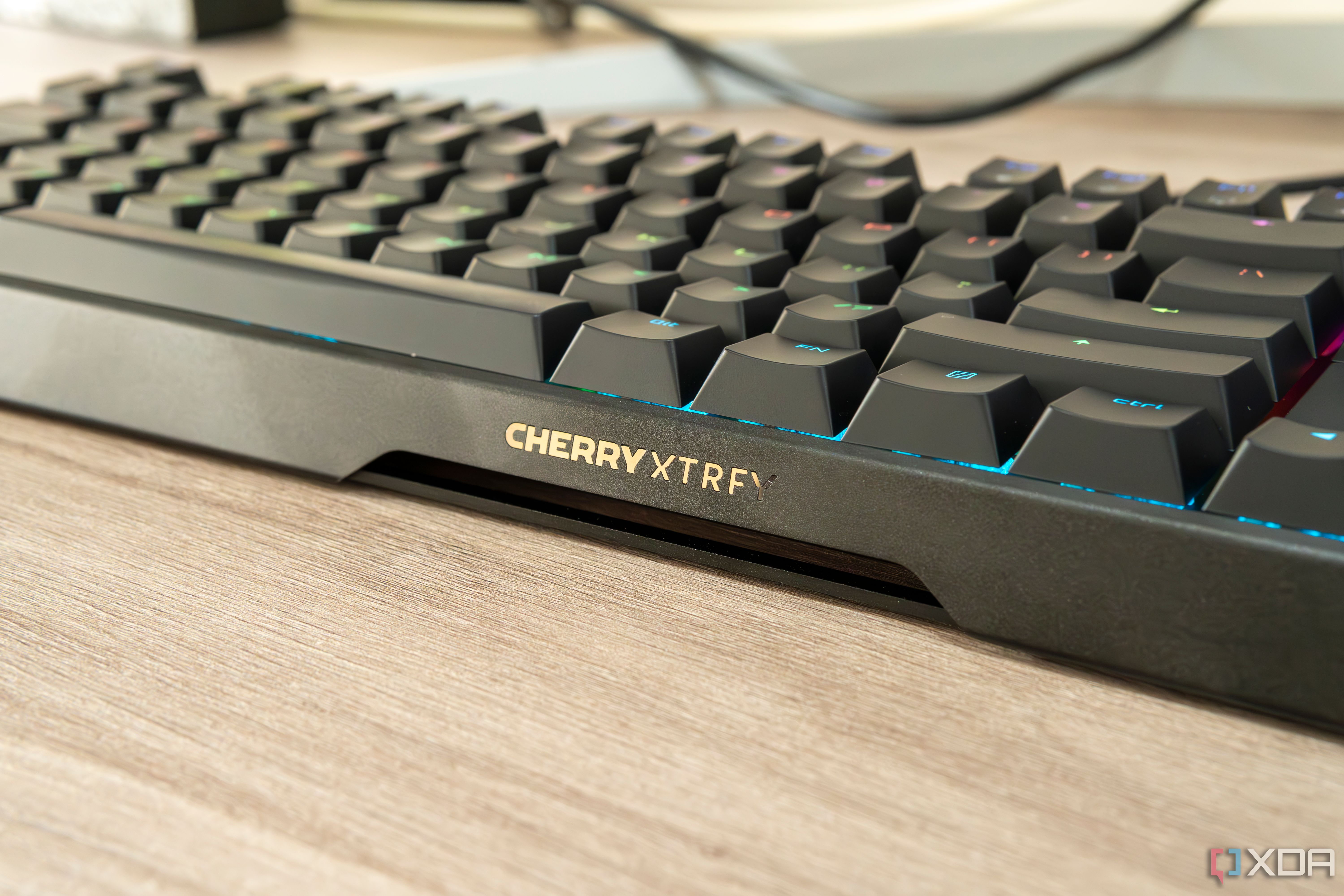 ゲーミングキーボード CHERRY XTRFY MX 3.1 RGB 茶軸 新品 Amazon.com: CHERRY XTRFY MX 3.1 Mechanical Wired Gaming Keyboard
